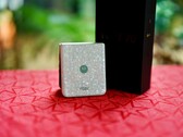 摩托罗拉 Razr 70 的性价比很高。不过，在功能方面，您必须做出妥协。