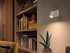 新款飞利浦 Hue Runner 聚光灯有几处升级。(图片来源：飞利浦 Hue）