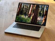 Apple MacBook Pro 16（图片来源：Notebookcheck）