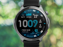 Amazfit Balance 2 XT（如图）不像原版智能手表那样支持潜水。(图片来源：百思买，经编辑）