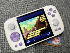 RG Cube 功能强大,足以模拟 Gamecube 和 PlayStation 2 游戏。(图片来源:Discord)