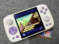 RG Cube 功能强大，足以模拟 Gamecube 和 PlayStation 2 游戏。(图片来源：Discord）