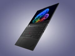 ThinkPad T14s 2 合 1 Gen 2 虽然体积小巧，但包含全尺寸方向键。