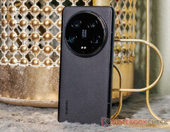 小米 14 Ultra 可能要到 2025 年年中才会在全球销售。(图片来源：Notebookcheck）