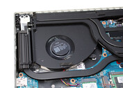 华硕 ROG Strix Scar 18 G834JYR (2024) 硬件