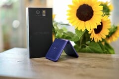 这虽然是一款特别的产品，但如今其他制造商也推出了与 Razr Ultra 2026（Razr 70 Ultra）同样出色的替代产品。