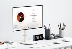 KTC 最新款智能显示器配备四扬声器和 800 万像素网络摄像头。