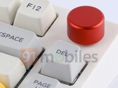 这是第一代OnePlus的键盘吗？(来源：91Mobiles)