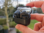 物美价廉的高级中档耳机 - 三星Galaxy Buds3 FE 评测