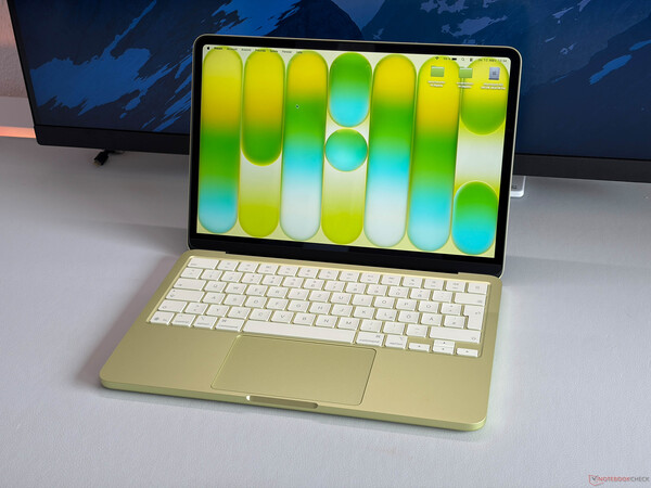 评测 Apple MacBook Neo 是一款性能出众、功能强大的笔记本电脑,售价 599 美元,但仍存在一个主要缺点。