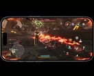 搭载 A19 Pro 芯片的 iPhone 17 Pro Max 的游戏画面，展现了高强度的战斗，画面细腻，屏幕上操作简单。(图片来源：Apple)