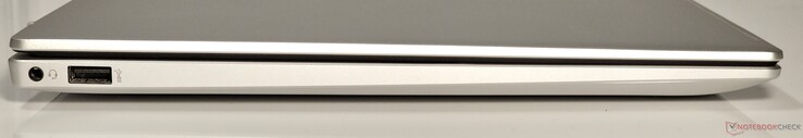 左：3.5 毫米组合音频插孔，USB Type-A 5 Gbps