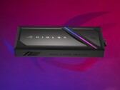 华硕 ROG Strix Aiolos 首次推出 20Gbps M.2 固态硬盘盒，采用免工具设计和 RGB 色彩