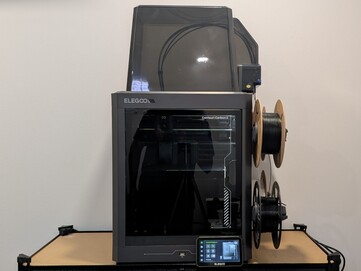 带帆布系统设置的 Centauri Carbon 2 Combo。