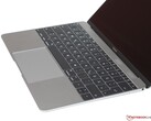 随着Apple Silicon 的出现，许多人都希望 12 英寸 MacBook 能够复兴。