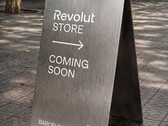 Revolut 开店了。