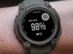 Garmin 在 Instinct 3 智能手表（如图）的新测试版软件中发布了一个心率错误修复程序。(图片来源：Garmin）