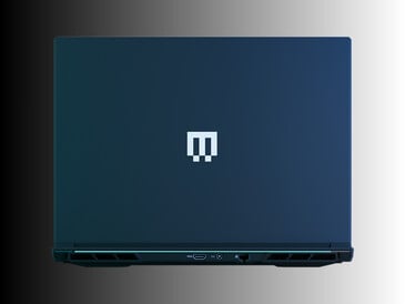 Maingear Super 16 游戏笔记本电脑背面（图片来源：Maingear PR）