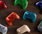 8BitDo 最新发布的控制器一字排开。(图片来源:8BitDo)