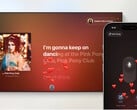 Apple 使用 tvOS 26，装有 iPhone 的电视变成卡拉 OK 机。(图片来源： )Apple