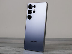 三星Galaxy S25 Ultra。(图片来源：Notebookcheck）