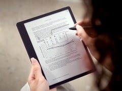 InkSight 触控笔可在 Boox Note Mini C 电子阅读器上用彩色对文本进行标注。