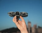 DJI Neo 2(如图)采用前向激光雷达进行深度测绘和向下定位。(图片来源:大疆创新)