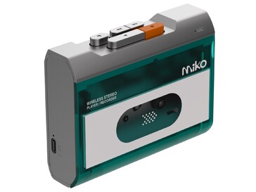 USB-C 电源端口位于一侧。