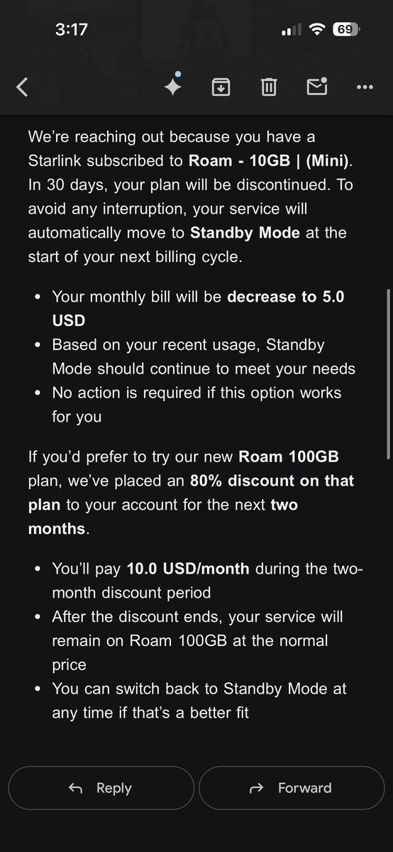 Starlink 将把 10 美元漫游计划变为待机模式。(图片来源:silvertricl0ps/Reddit)