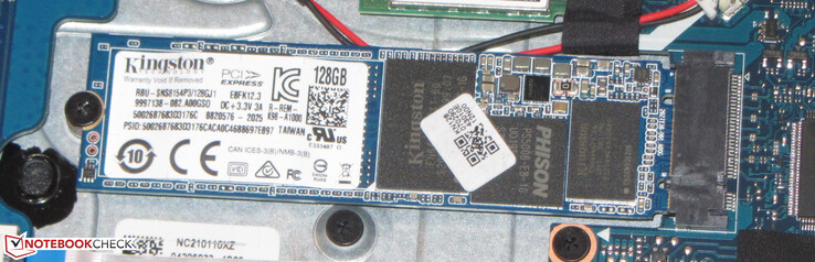 B3提供一个NVMe SSD。