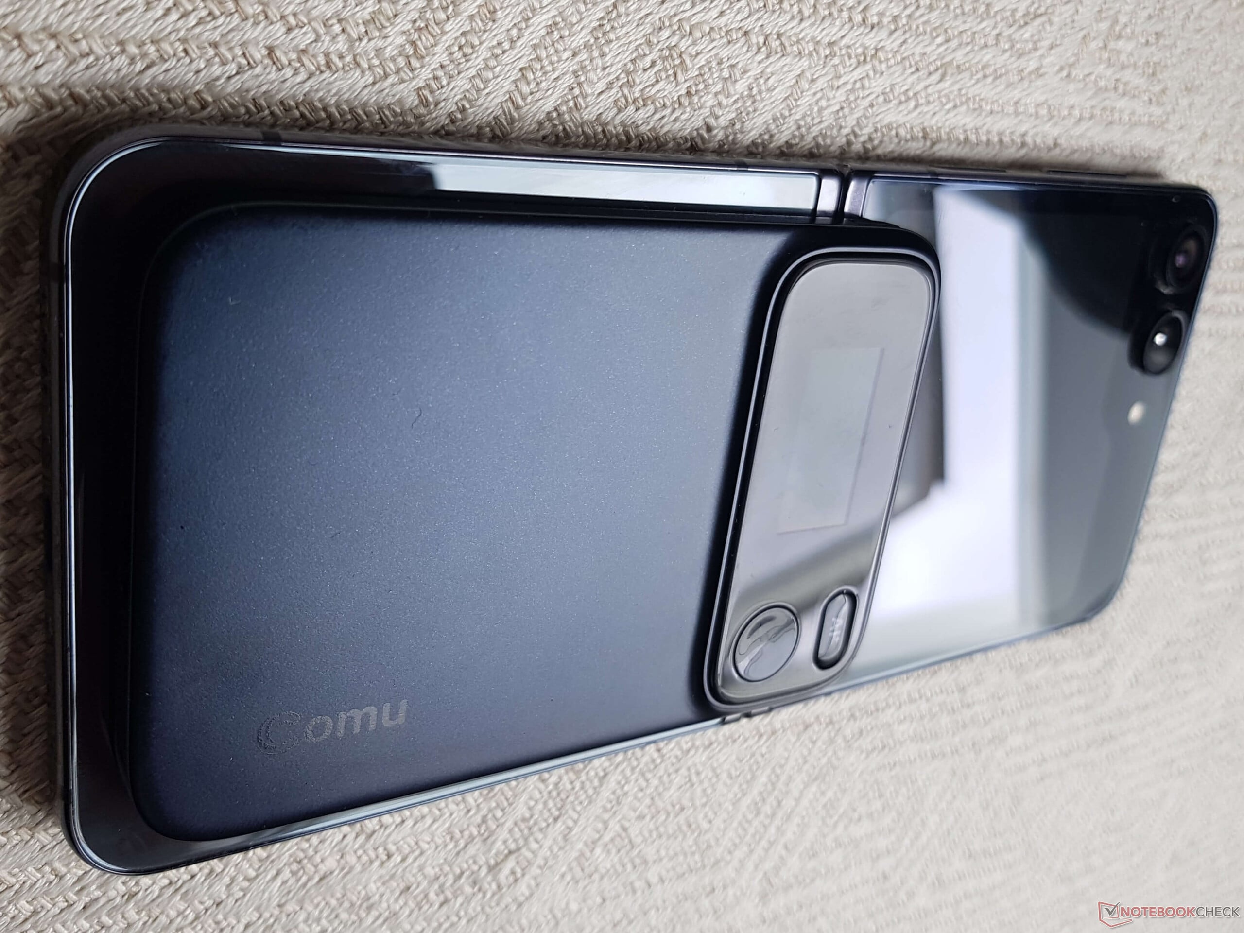 Comu Action Pro 是 Plaud Note Pro 的一款新竞争对手。