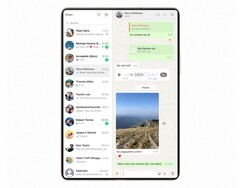 WhatsApp 终于允许用户发送未压缩的照片了。(图片：三星/Meta，经编辑）