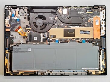 ThinkPad T16 第 4 代 AMD