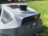 顶部的激光雷达（LiDAR）传感器是它与Anthbot M9最明显的区别