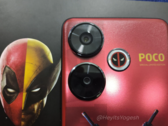 小米 POCO x 死侍 x 金刚狼特别限量版外观为金属红色。(来源：X/Twitter 上的 Yogesh Brar）