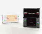 以现代标准衡量，OneXSugar Sugar 1 是一款与众不同的游戏掌上电脑。(图片来源：One-Netbook）