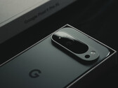 Android 谷歌 Pixel 设备的 15 周年纪念可能还要等上一个月。(图片来源：Samuel Angor - Unsplash）