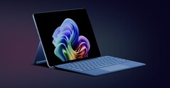 基于 ARM 技术的 Surface Pro 最高配备 12 核骁龙 Elite X 芯片,可与Apple 的 M 系列 MacBook 相媲美。(资料来源:微软)
