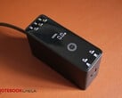 Baseus 240 W 手持式:带显示屏的通用氮化镓充电器,最多可连接 5 台设备