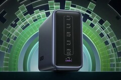 Ugreen Nexode 桌面充电器的峰值输出功率高达 500 瓦。(图片来源：The Verge）