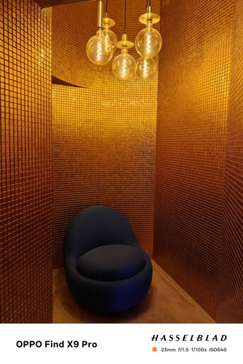 Oppo 23 毫米主摄像头。