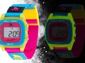能在黑暗中发光的鲨鱼经典灯笼鲨鱼版（图片来源：Freestyle Watches 和 Canva -edits）