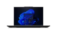 ThinkPad P1 7 代的屏占比高达 91.7%。(来源：联想）