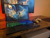 联想Legion Slim 7i 16 8代笔记本电脑评论：比Razer Blade 16更薄