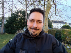 与 Poco Pad M1 自拍