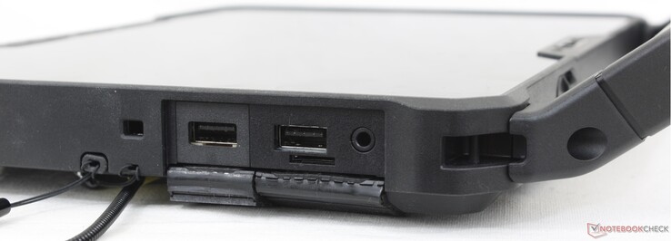 右边：无源手写笔，Noble锁，2个USB-A 3.2 Gen. 1，MicroSD读卡器，3.5毫米耳机