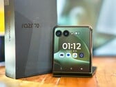 其外屏源自 Razr Ultra 2026；而在其他方面，Razr Plus 2026 则通过降低配置来保持较低的价格。