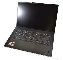 联想ThinkPad Z16第一代