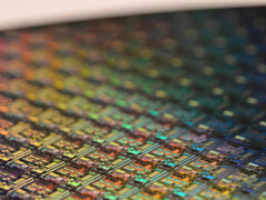 智能手机芯片设计概念图，为联发科与高通的竞争埋下伏笔（图片来源：Unsplash / Laura Ockel）