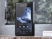 FiiO M11S有两种颜色搭配。(图片来源：FiiO)